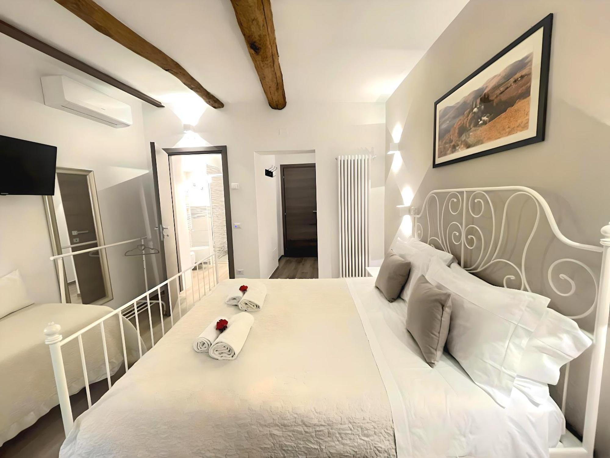 La Casa Di Ines Hotel San Gimignano Ngoại thất bức ảnh